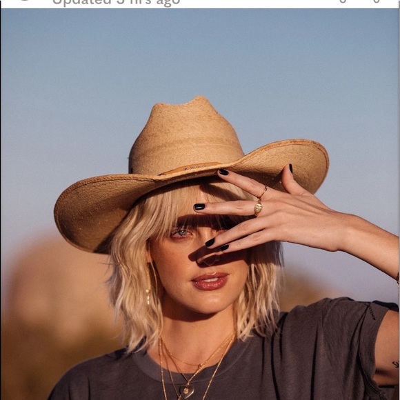 Spell & The Gypsy Wild Love Gold Shield stud earrings 🛡 - Picture 9 of 14